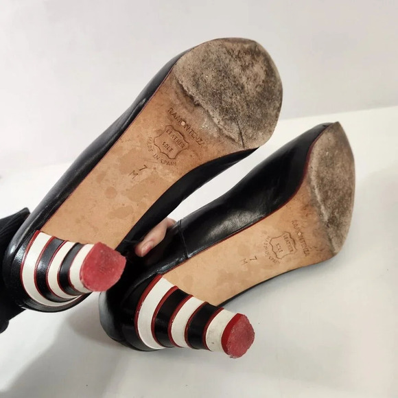 Ramon Tenza Galia Open Toe Black Heels Women 7M Striped Spain with Box Shoe Bag - Picture 10 of 13